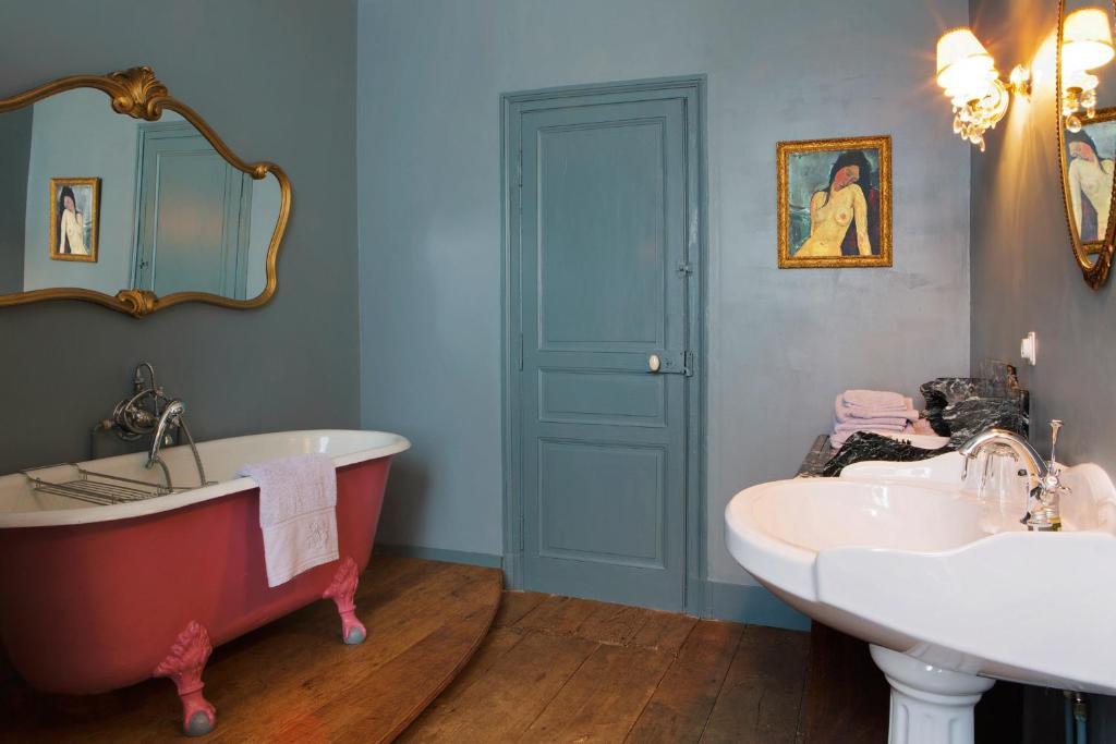 Abbaye Du Palais Bed & Breakfast Thauron Phòng bức ảnh
